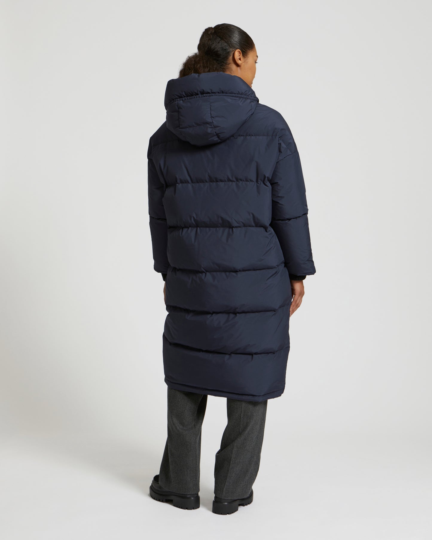 Long reversible hooded down jacket in waterproof technical fabric-Yves Salomon-Winter sale & boxing day