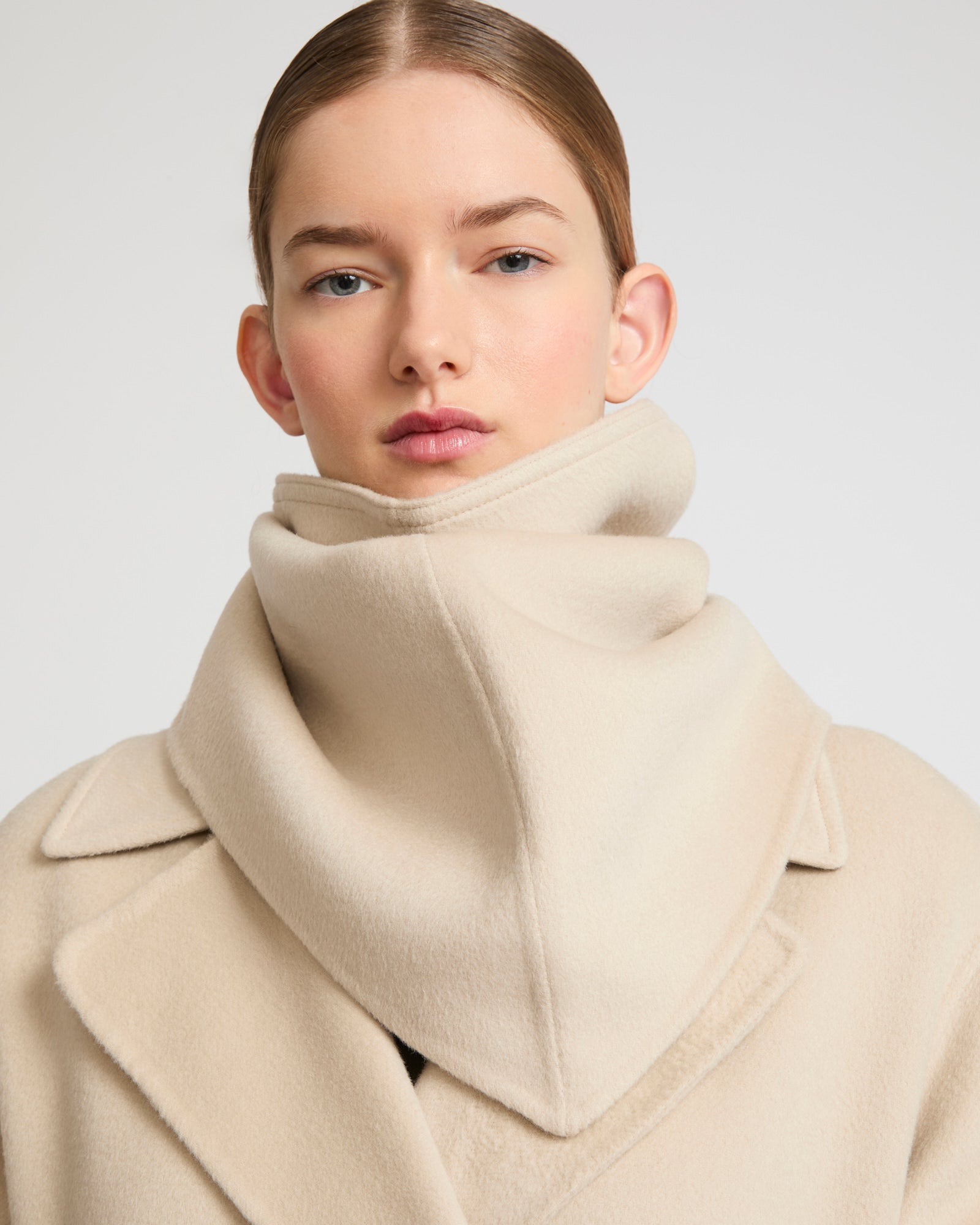 Cashmere wool scarf - beige - Yves Salomon – Yves Salomon UK