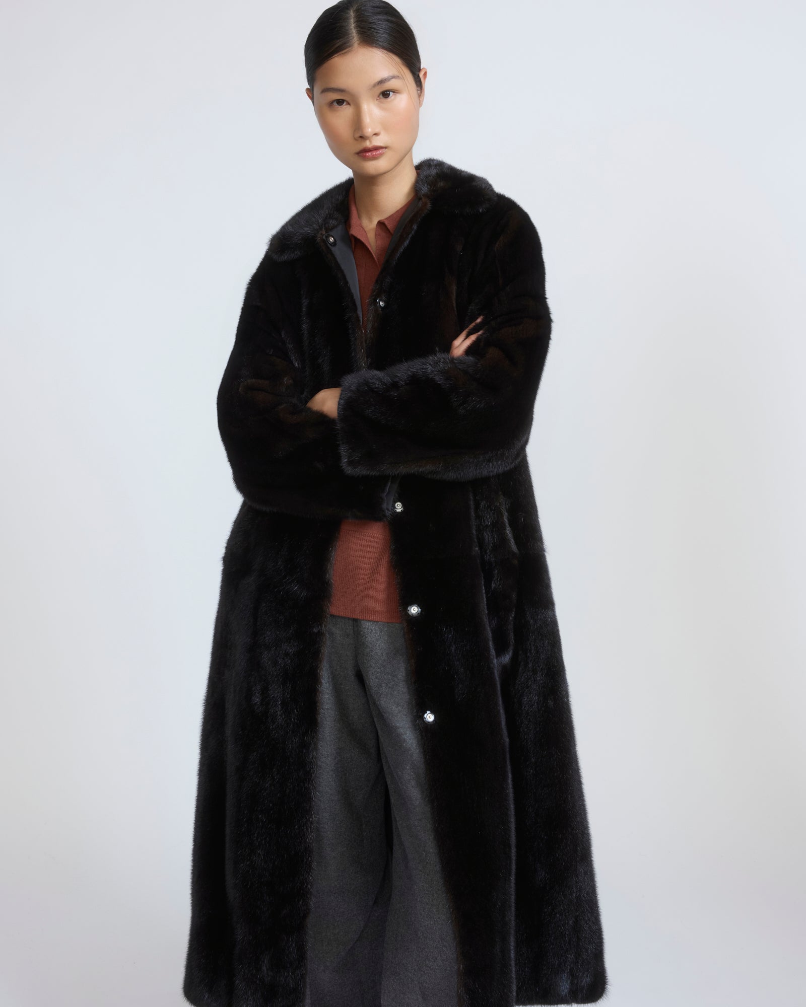 YVES SALOMONコート Long Reversible Technical & Mink Fur Coat in Black | Yves Salomon