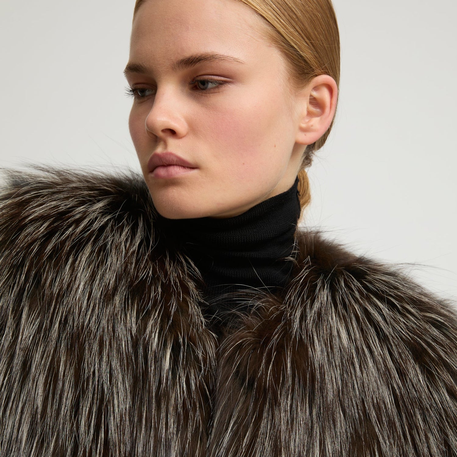 Iconics | Women's Fox Fur- Yves Salomon