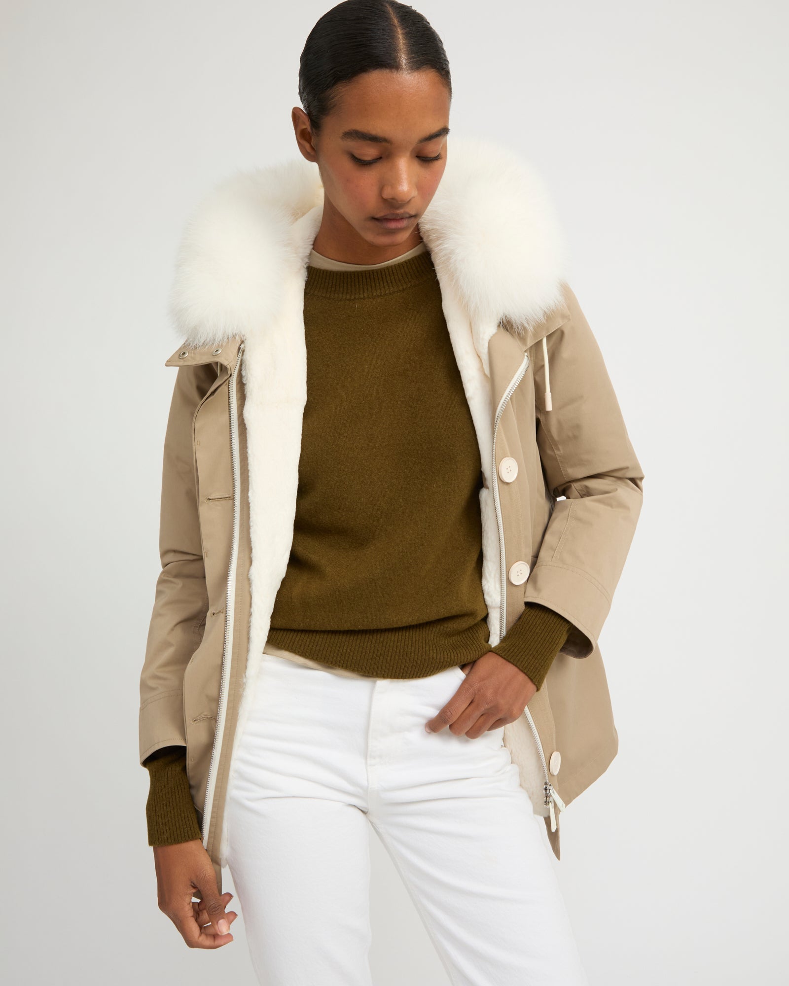Women's parkas with fur