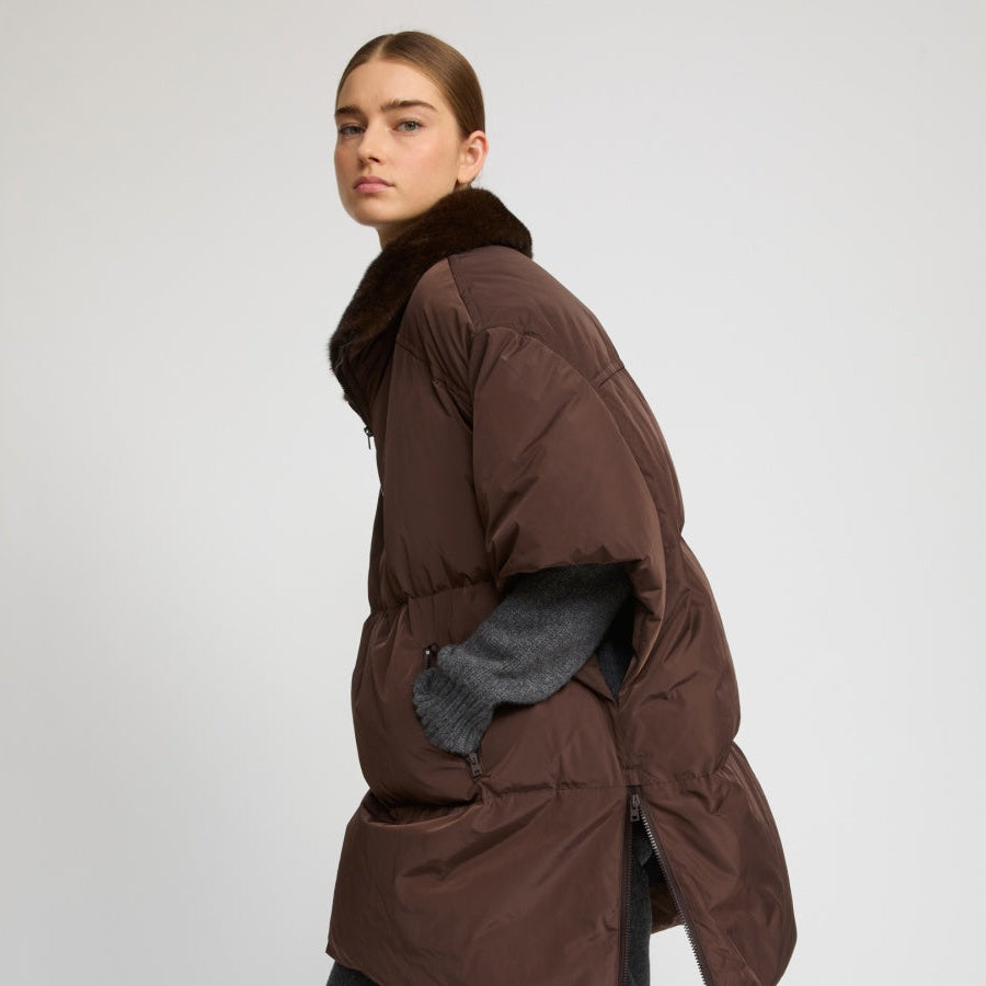 Women's down jacket for Black Friday 