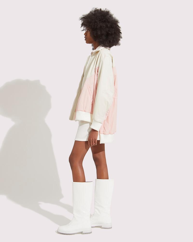 Asymmetrical oversized bomber