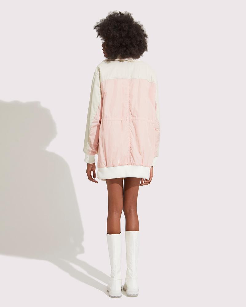 Asymmetrical oversized bomber