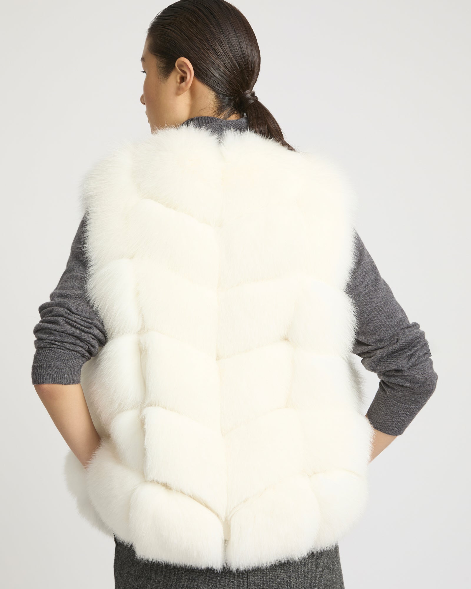 Sleeveless fox gilet -Yves Salomon
