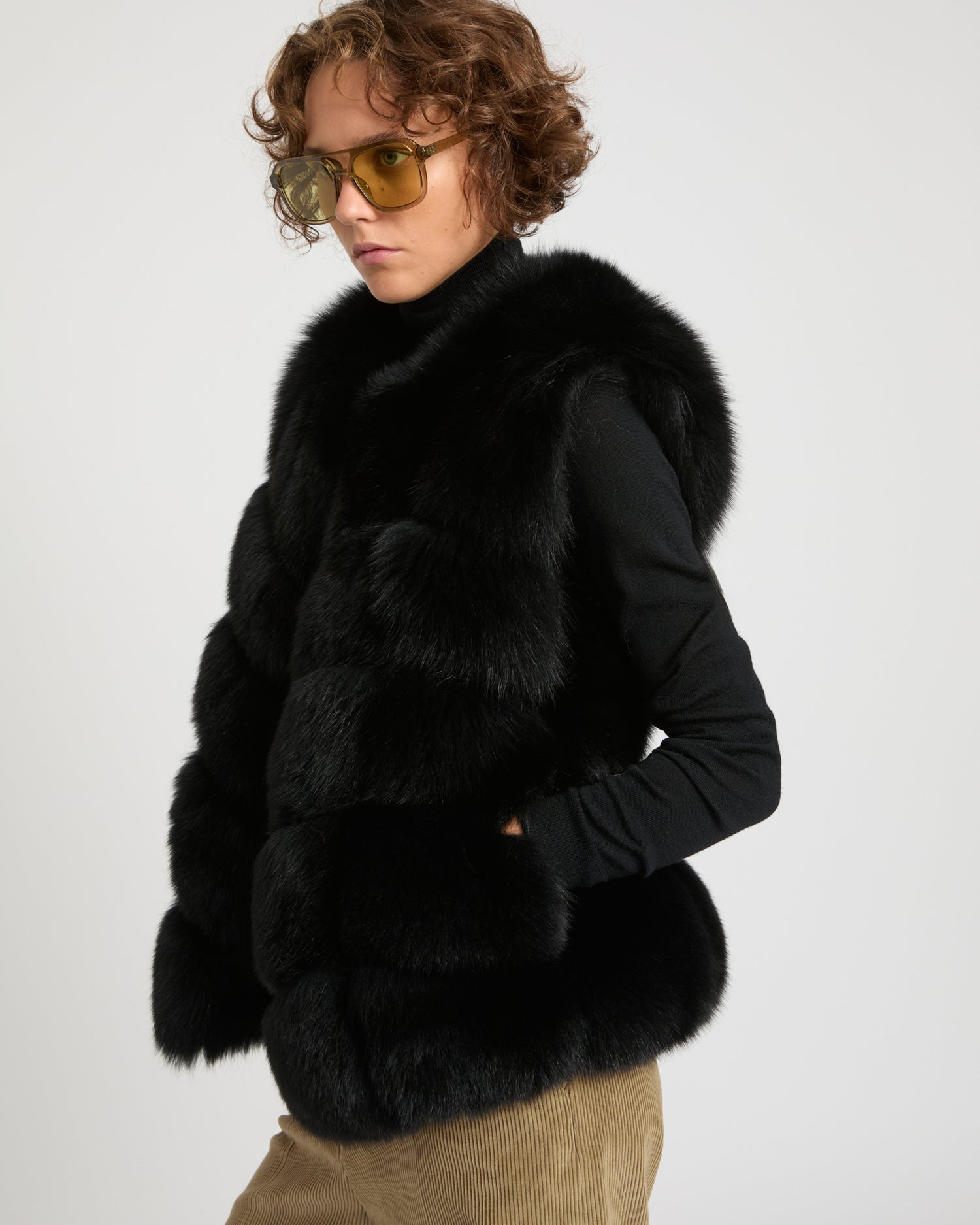 Sleeveless fox gilet -Yves Salomon