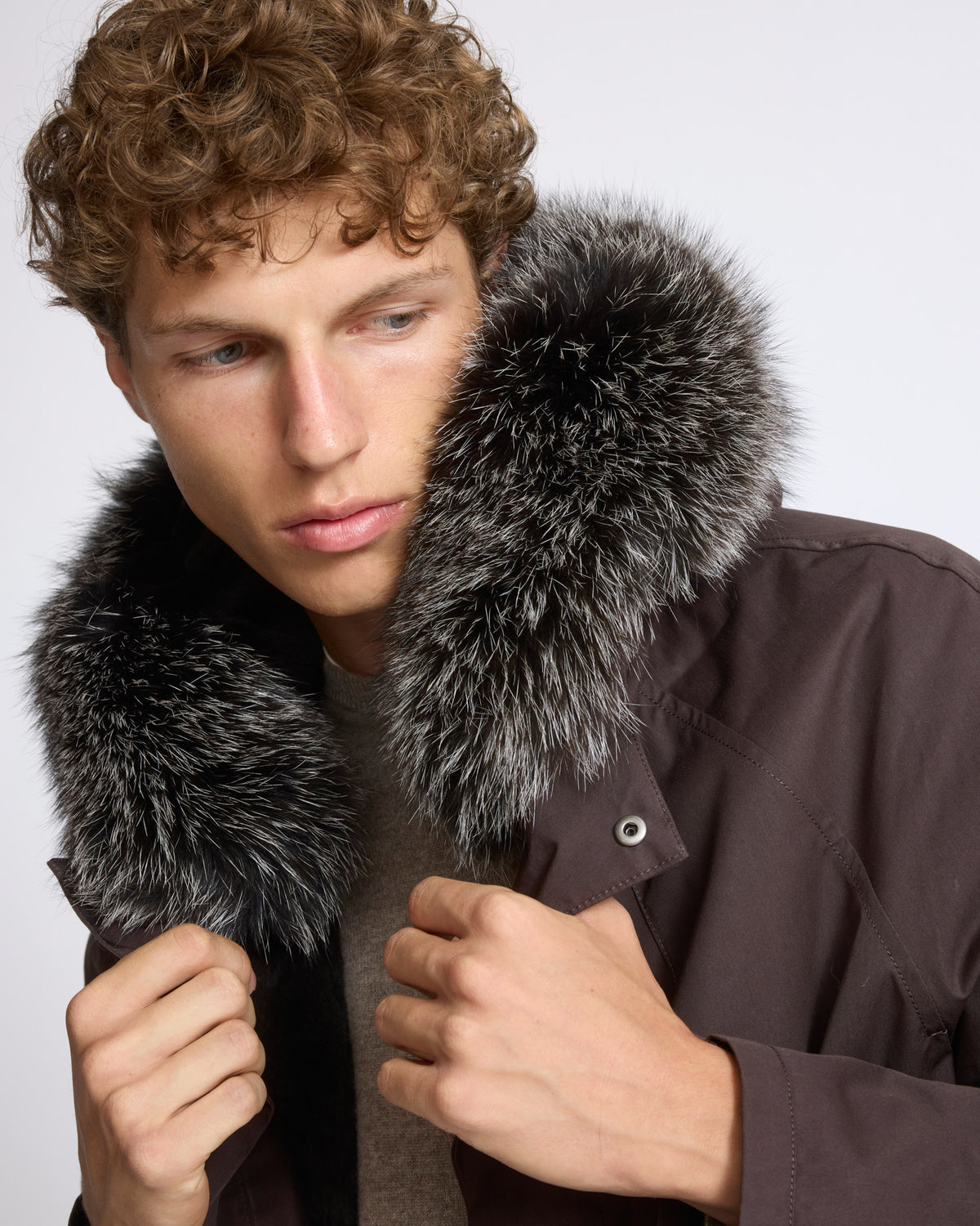 Iconic parka in technical cotton with fox and rabbit fur - Yves Salomon - New Fall/Winter Collection