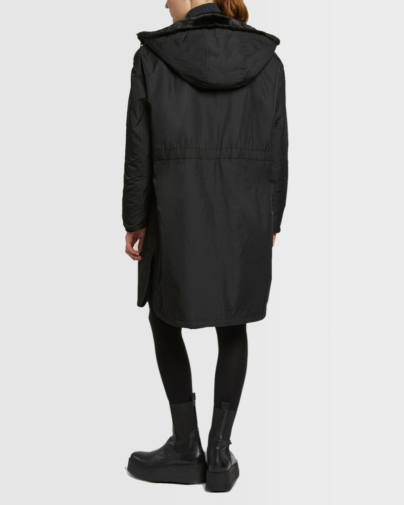 Long reversible coat in technical fabric and mink fur
