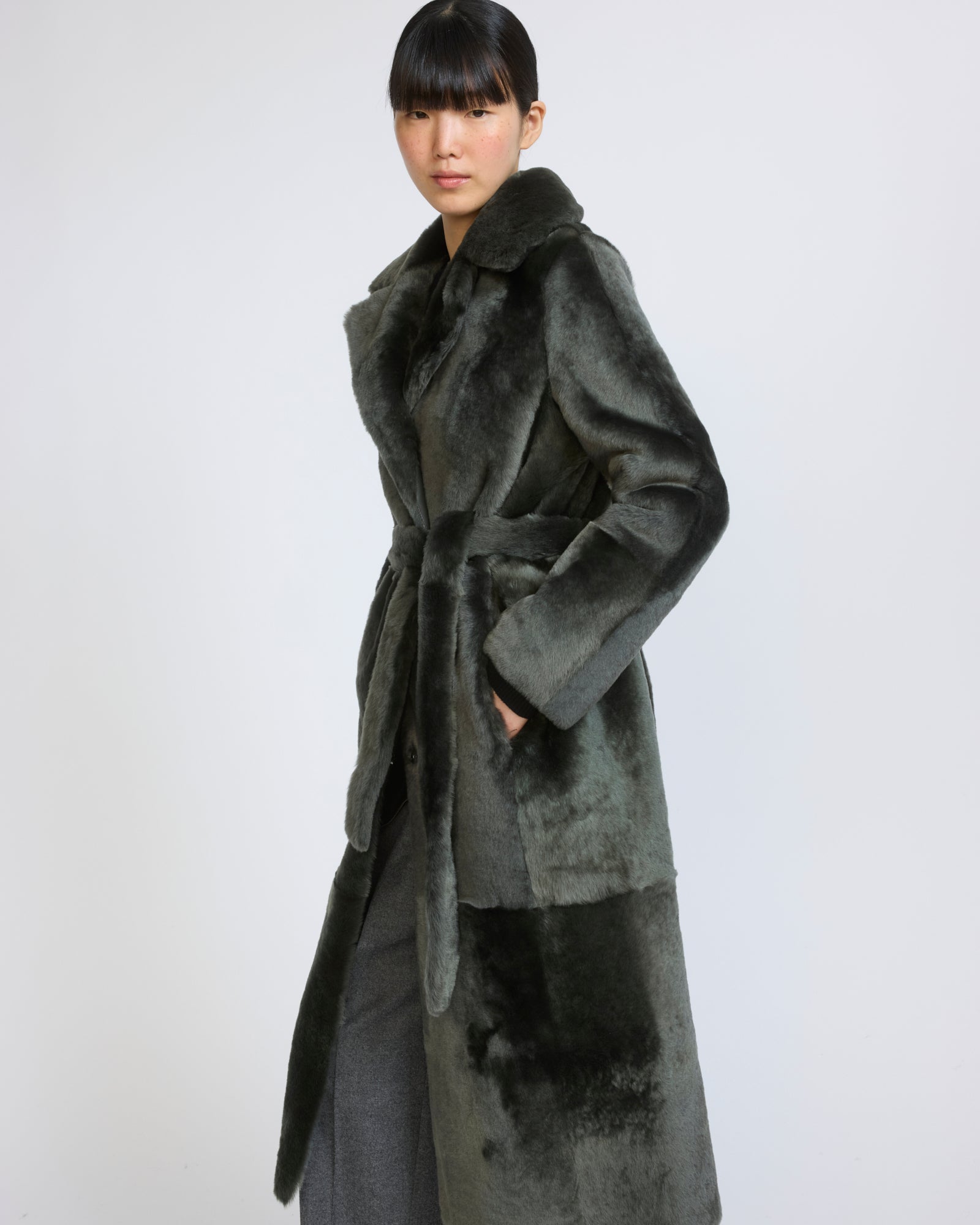 Reversible belted long shearling coat - Yves Salomon - New Fall/Winter Collection