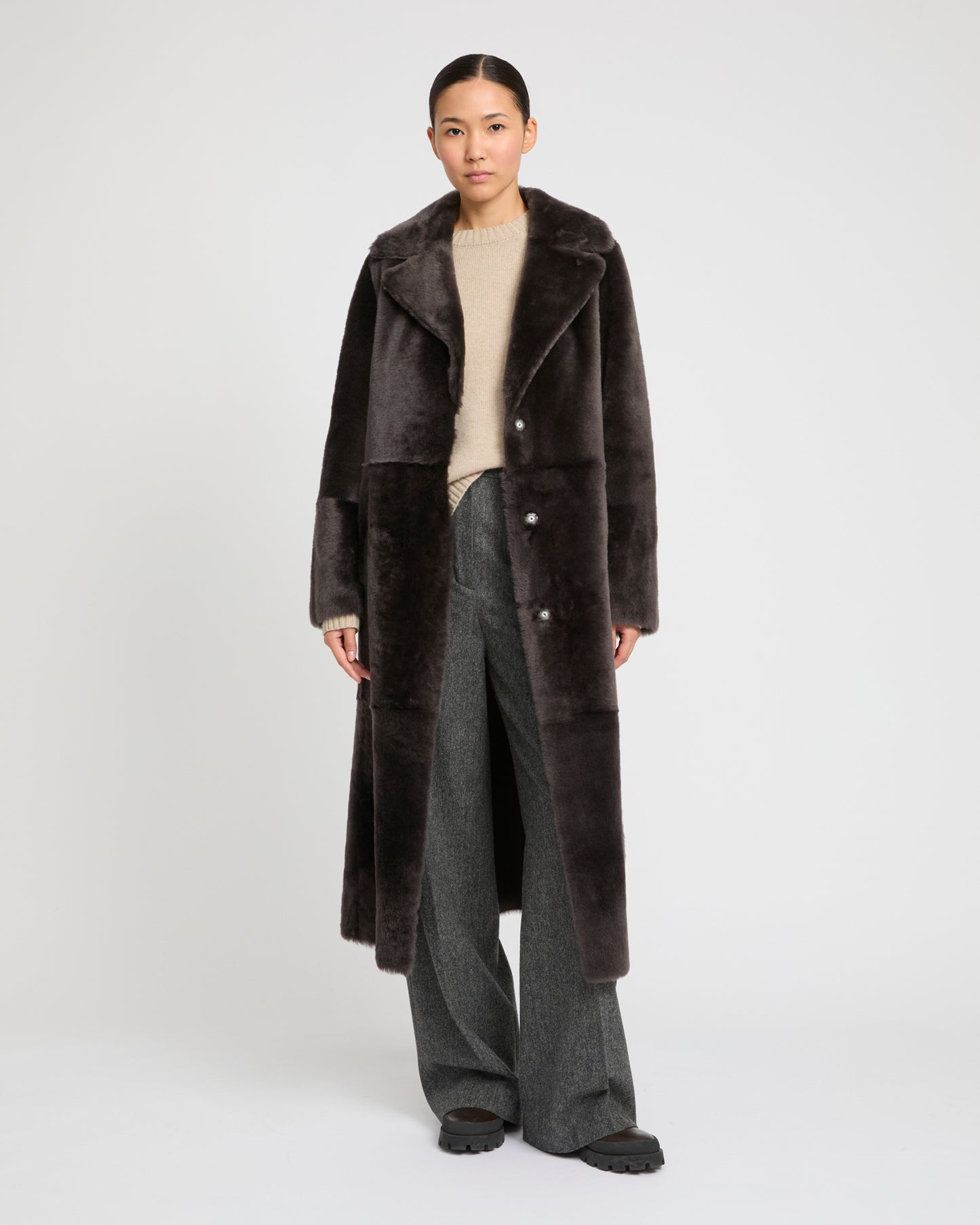 Long reversible belted shearling coat -Yves Salomon