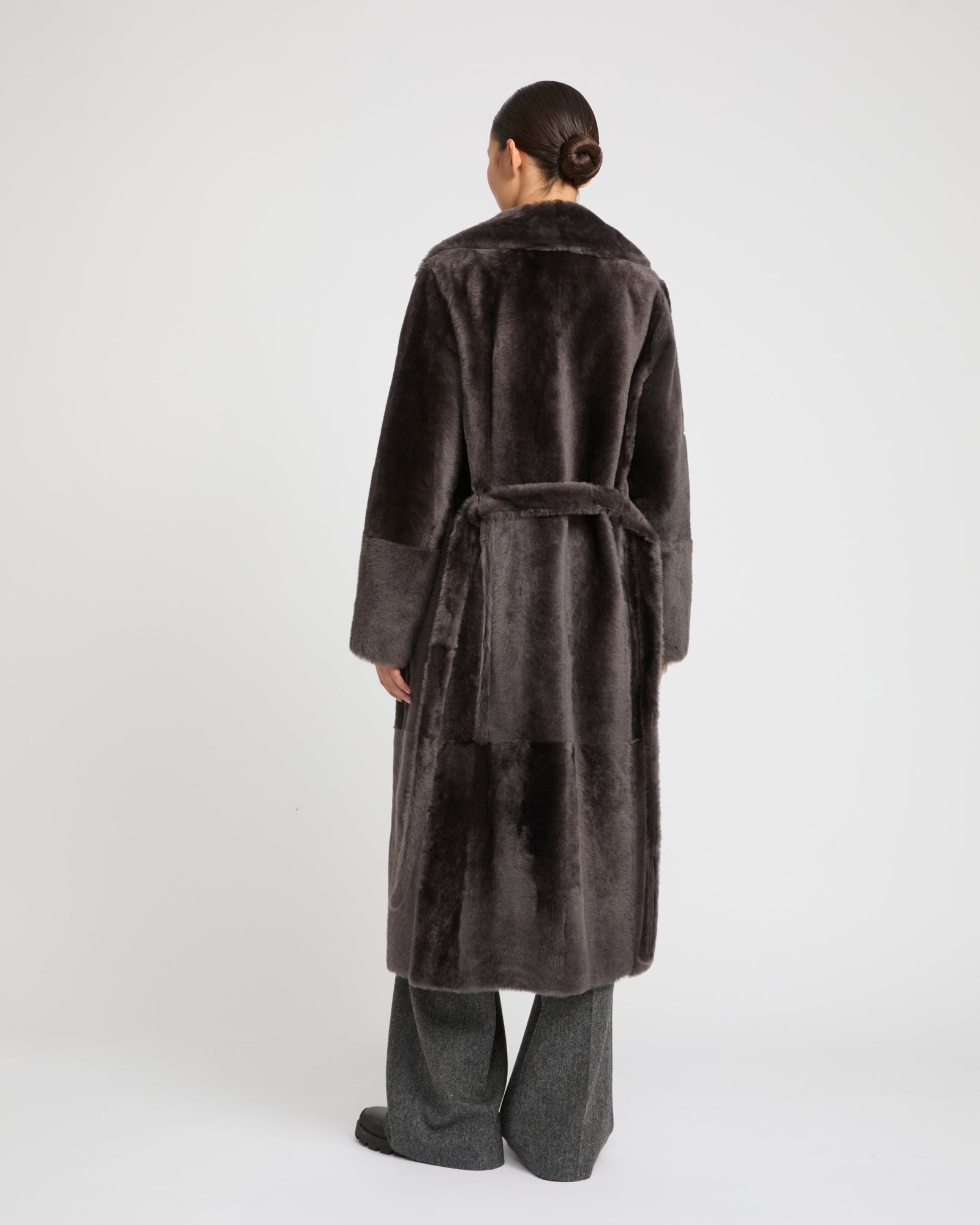Long reversible belted shearling coat -Yves Salomon