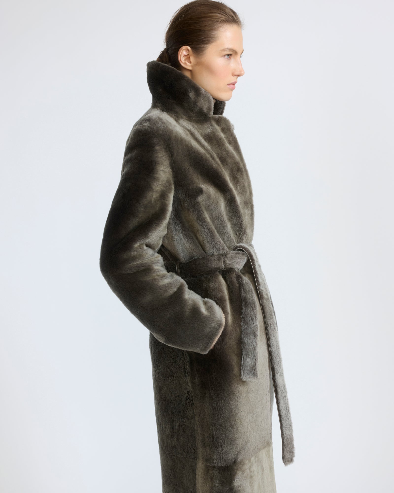 Long reversible lambskin shearling coat - Yves Salomon - New Fall/Winter Collection