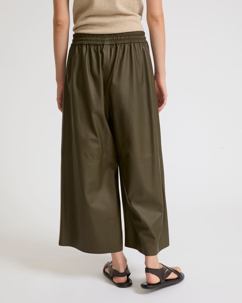 Culottes in fine lamb leather