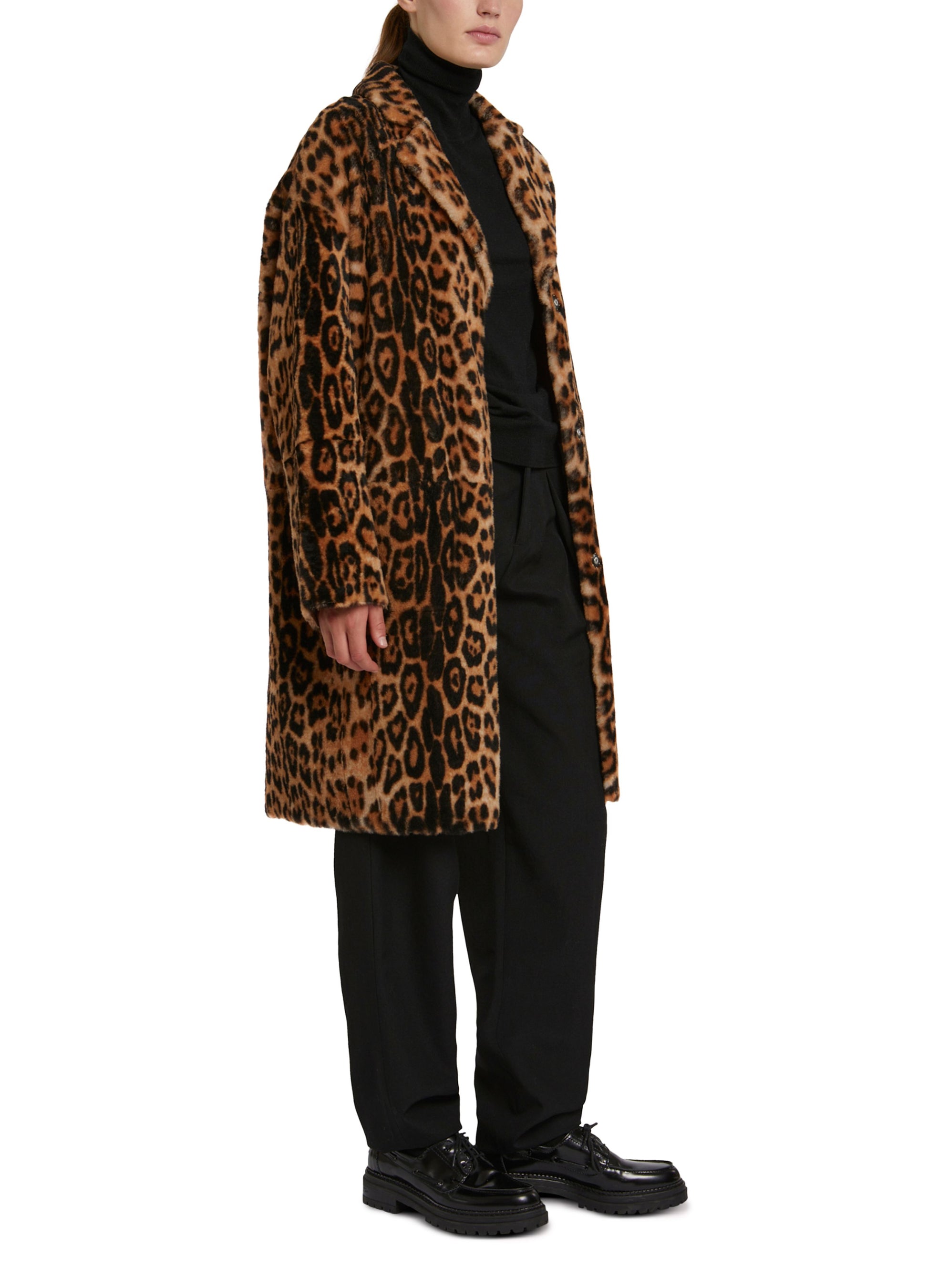 Oversized shearling coat with tailored collar -Yves Salomon
