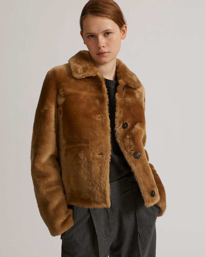 Short jacket in merino lambskin