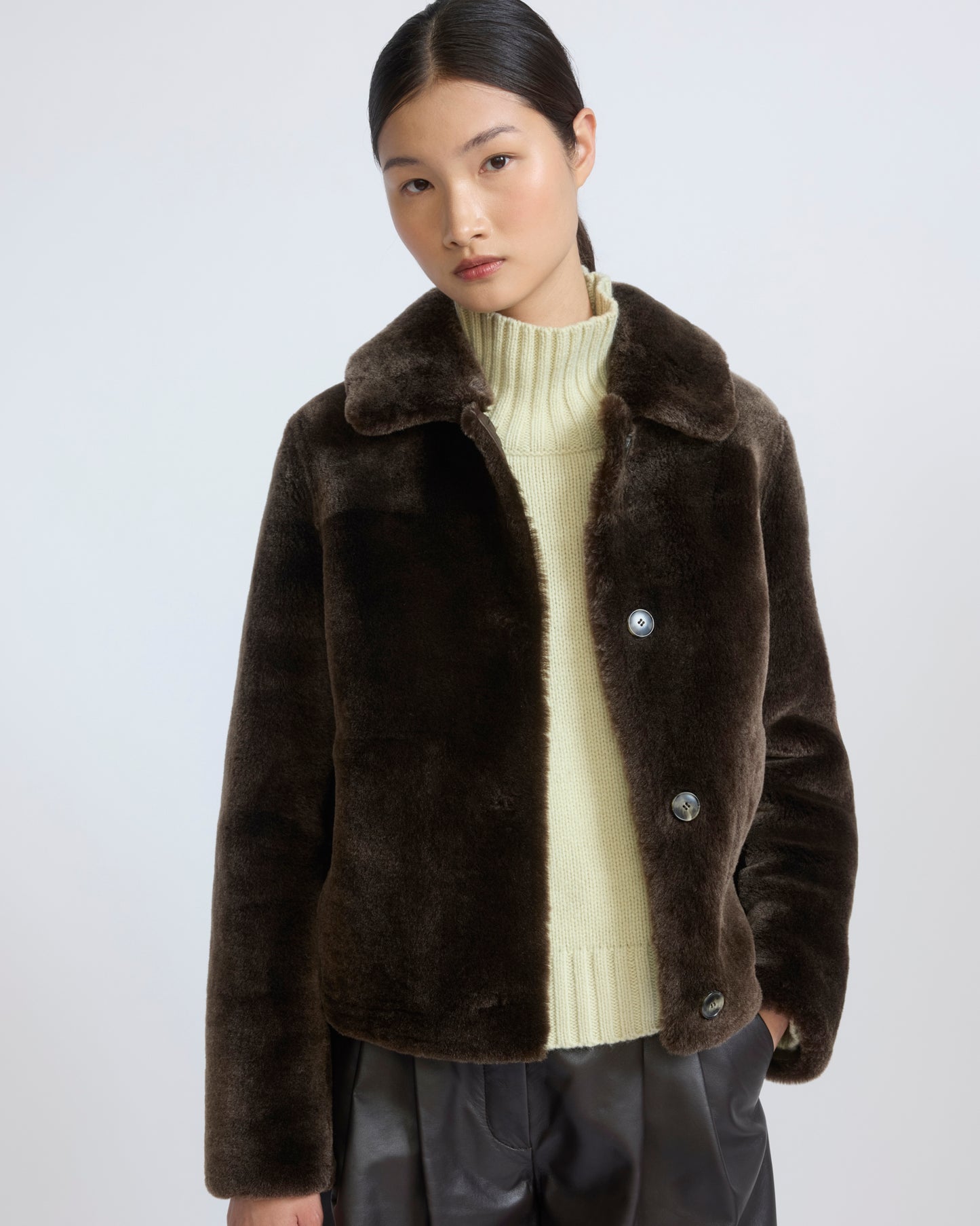 Short jacket in shearling merino lambskin - Yves Salomon - New Fall/Winter Collection