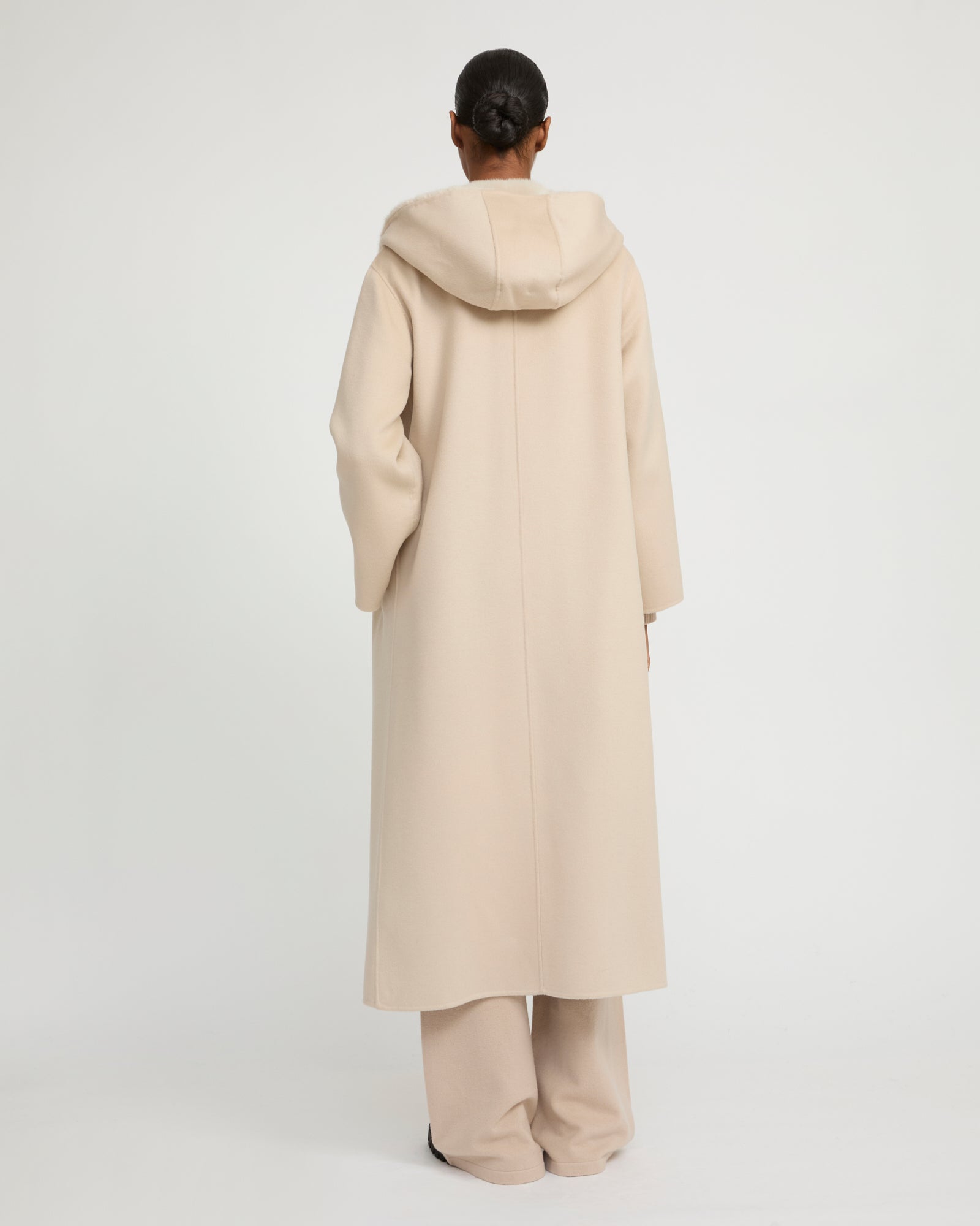 Long coat in cashmere wool with mink fur hood -Yves Salomon