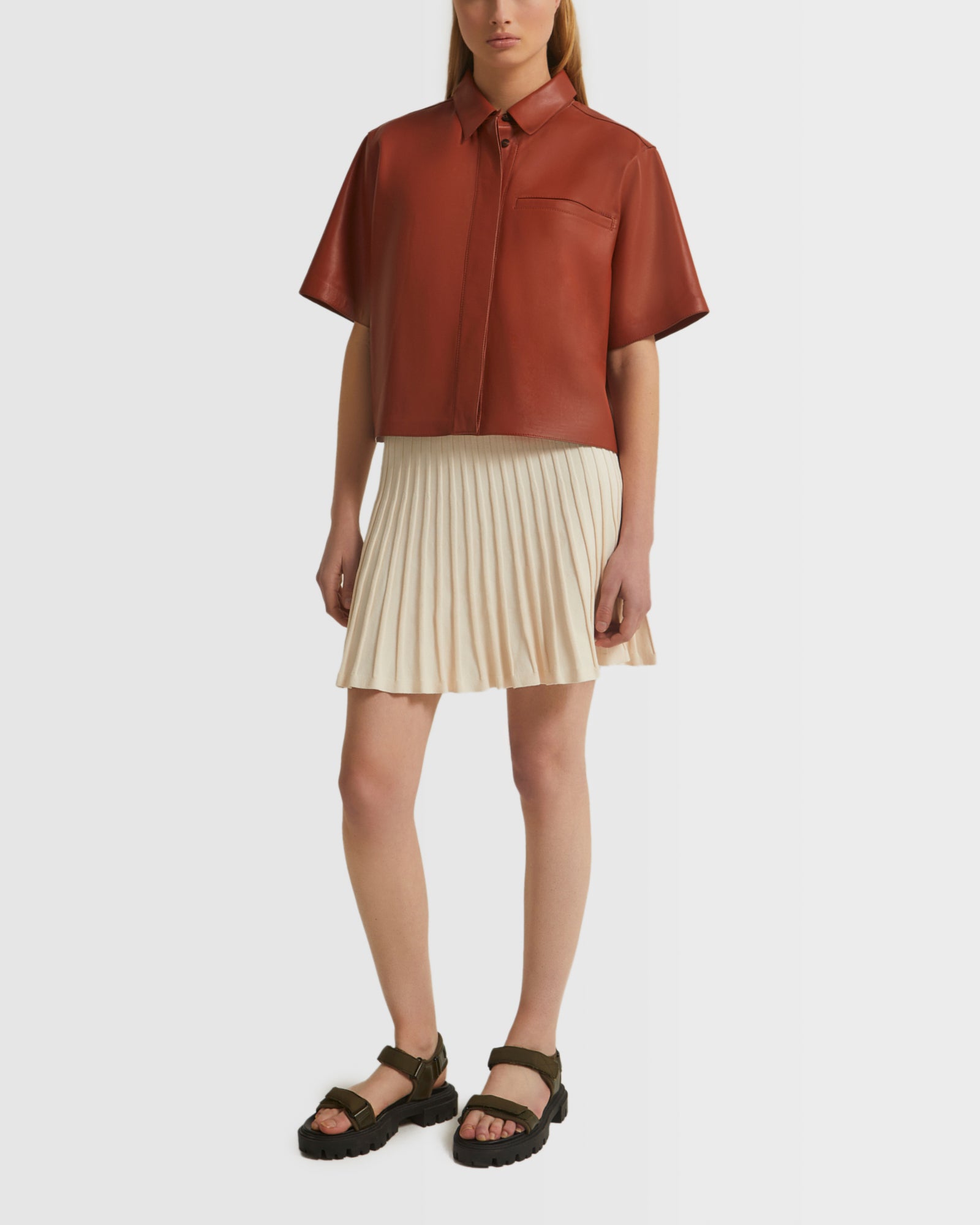 Cropped shirt with short sleeves in lamb leather -Yves Salomon