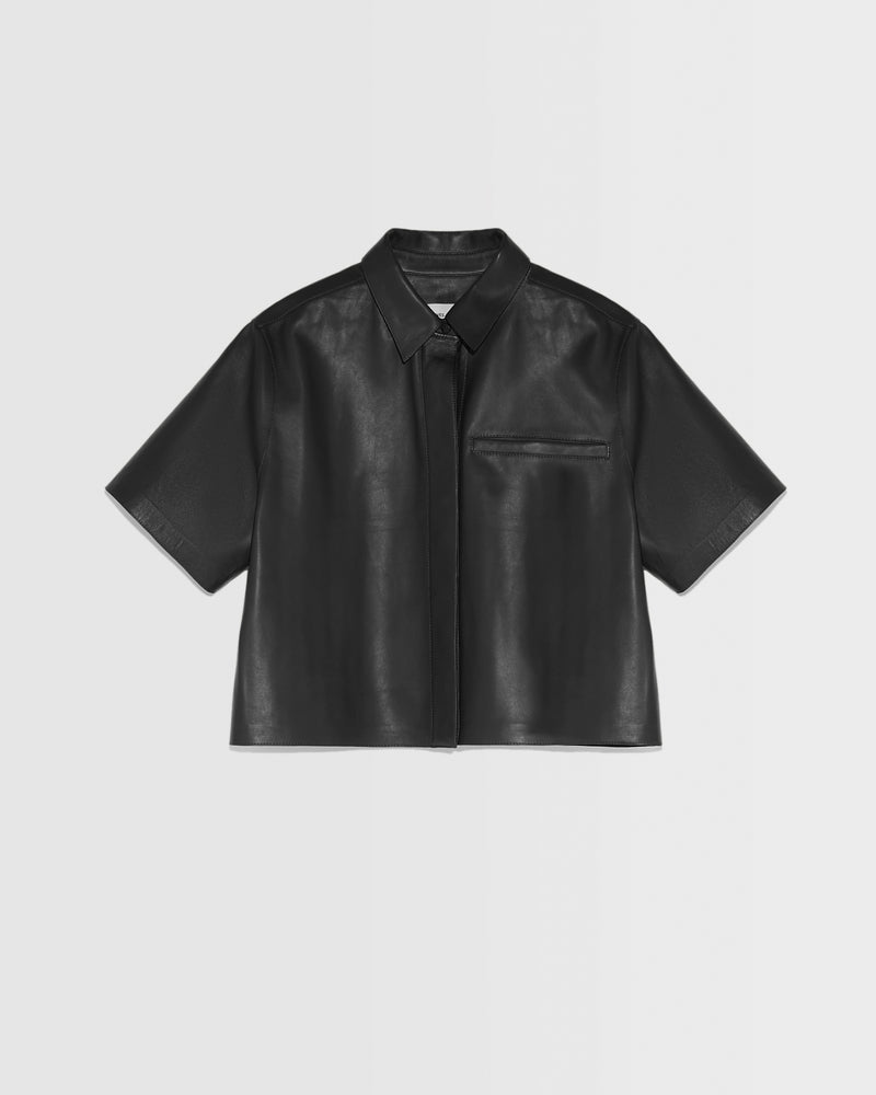 Cropped shirt with short sleeves in lamb leather