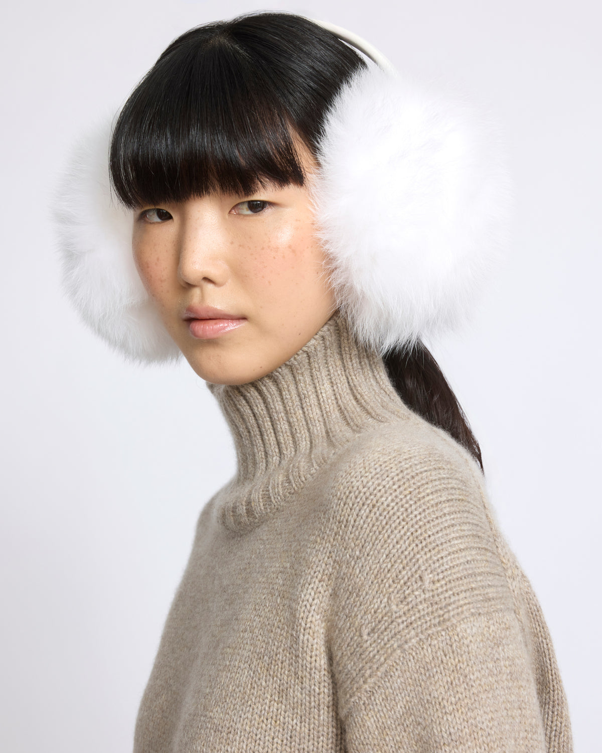 Fox fur earmuffs - Yves Salomon - New Fall/Winter Collection