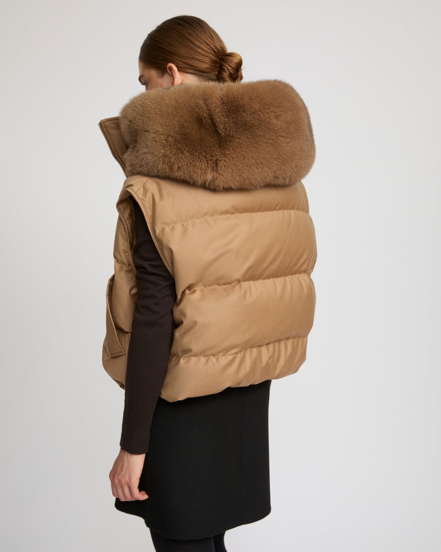 Flannel gilet with fox fur collar