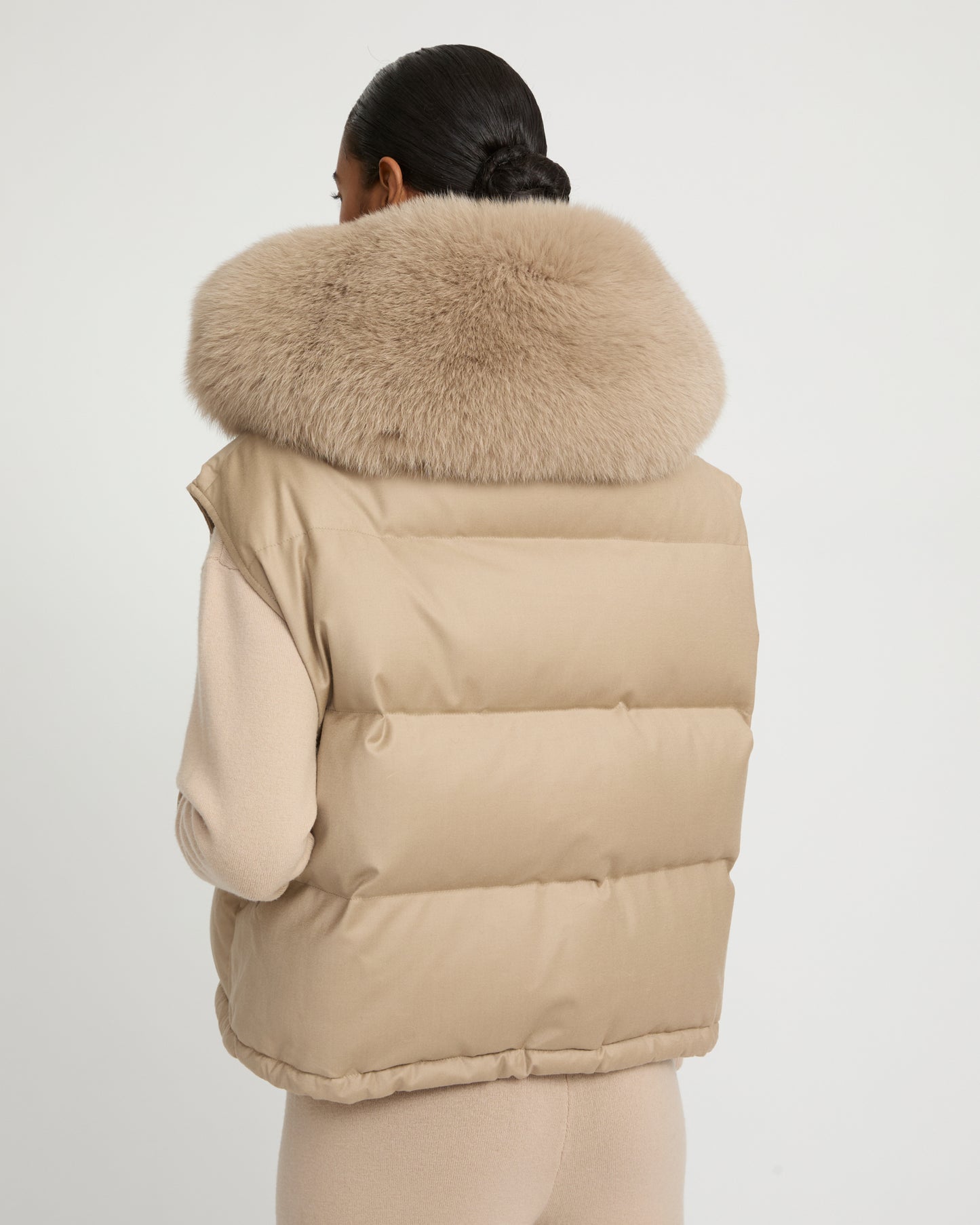 Flannel gilet with fox fur collar
