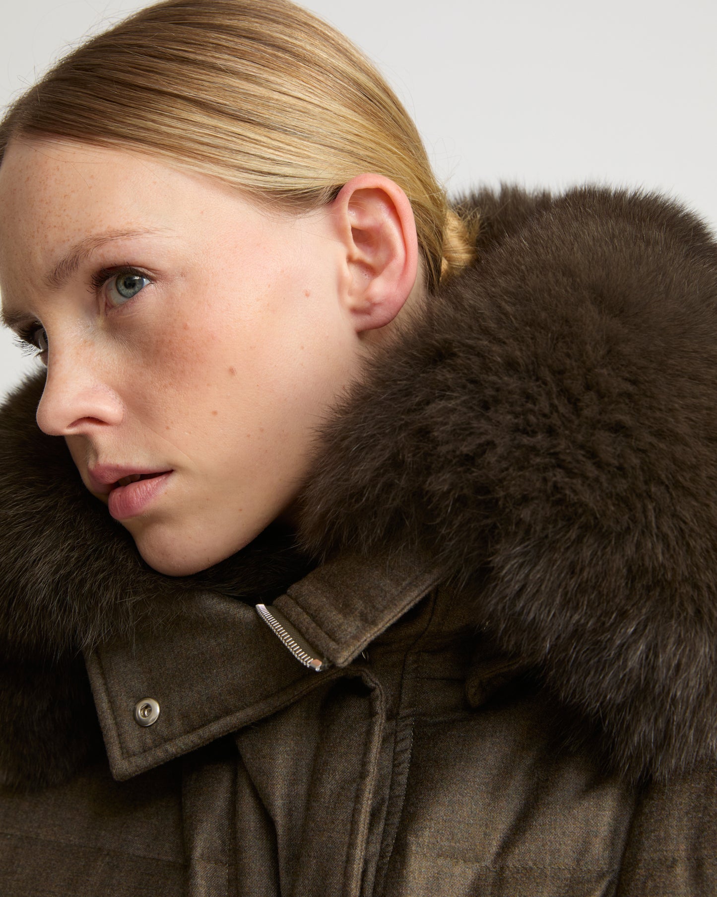 Flannel gilet with fox fur collar