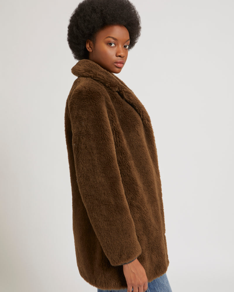 Short natural woven wool coat