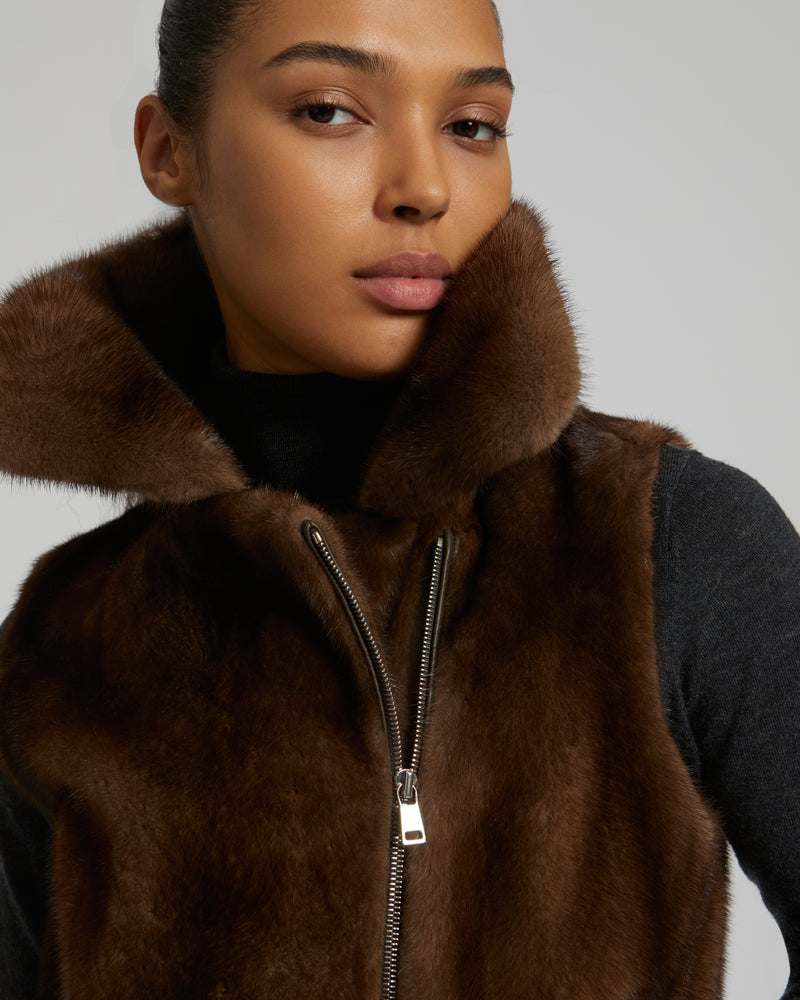 Short gilet in long-haired mink fur