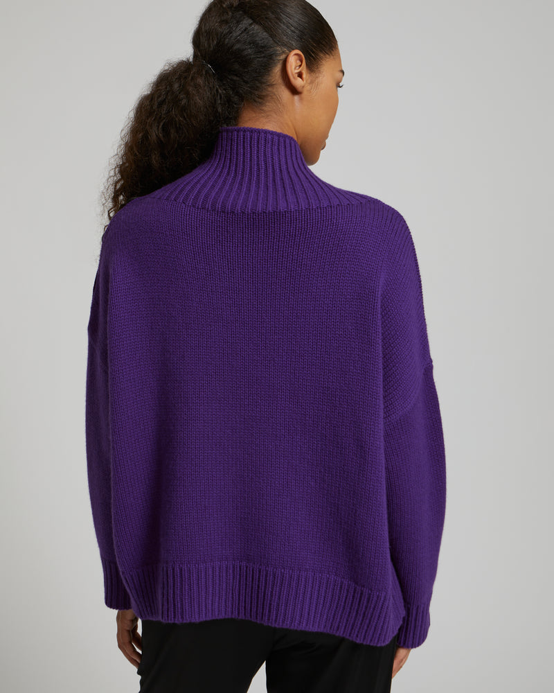 Oversized knit jumper