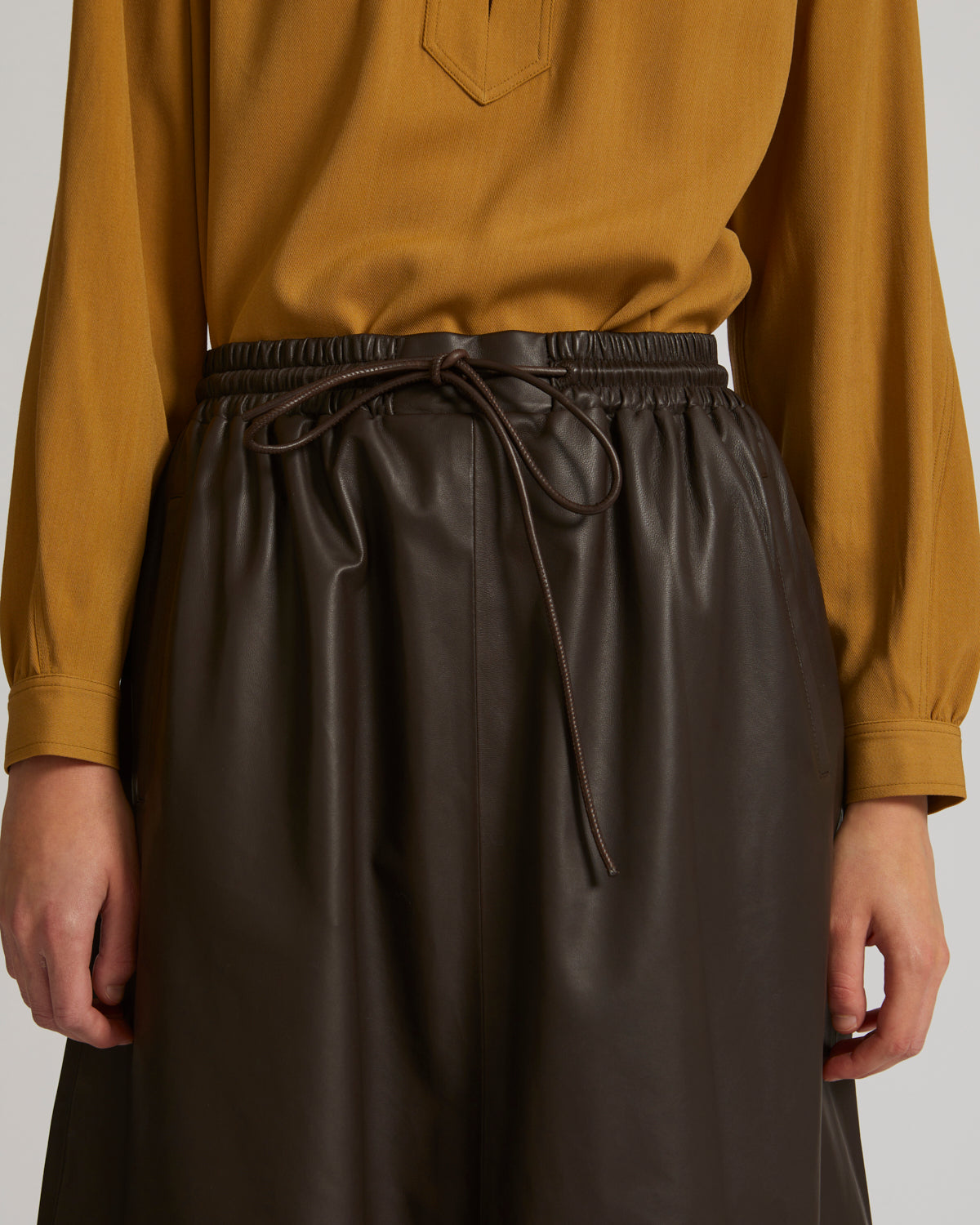 Summer sale -  Flared skirt in lamb leather - Yves Salomon
