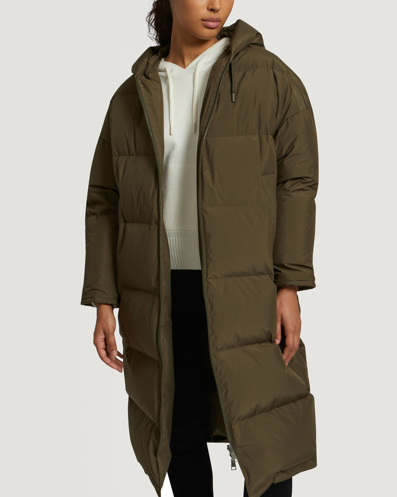 Long reversible hooded down jacket in waterproof technical fabric-Yves Salomon-Winter sale & boxing day