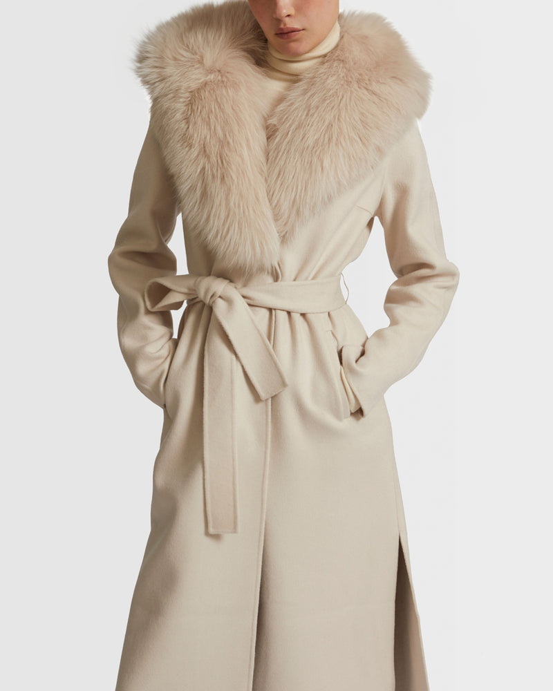 Belted coat in cashmere wool with fox fur collar and lapel
