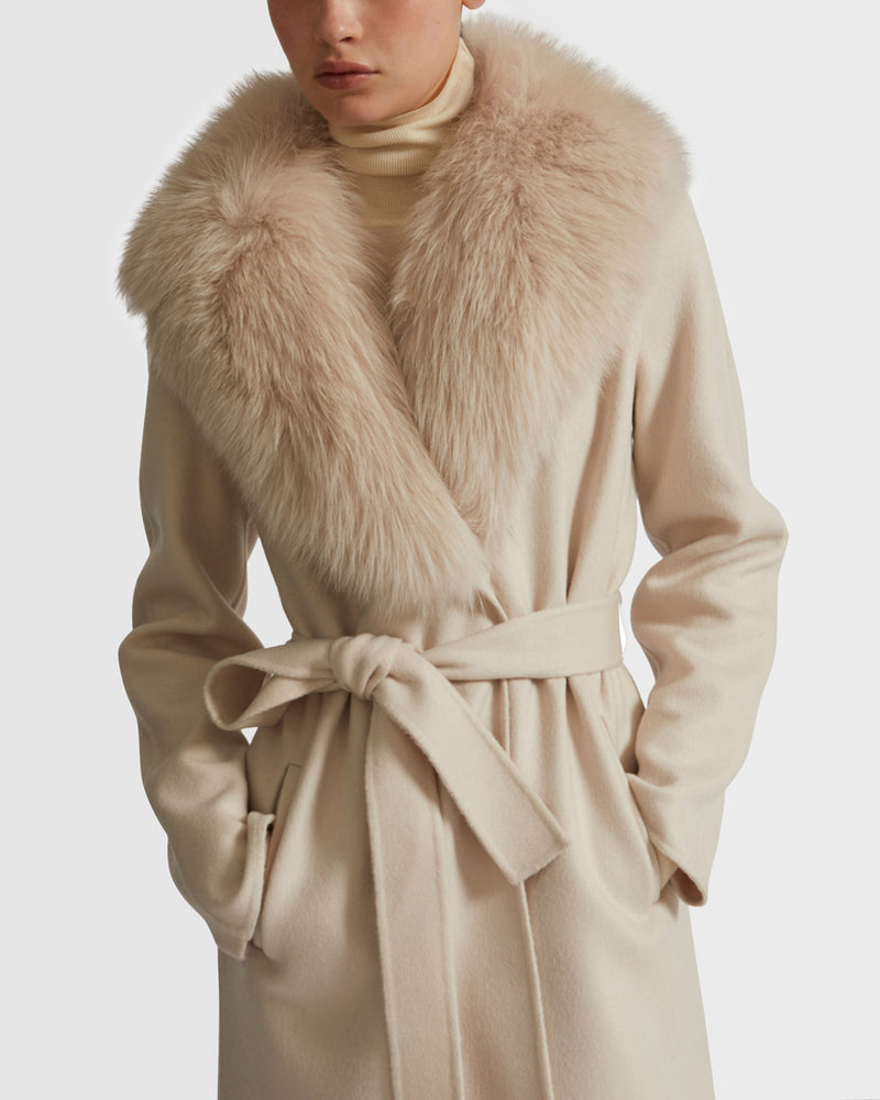 Belted coat in cashmere wool with fox fur collar and lapel