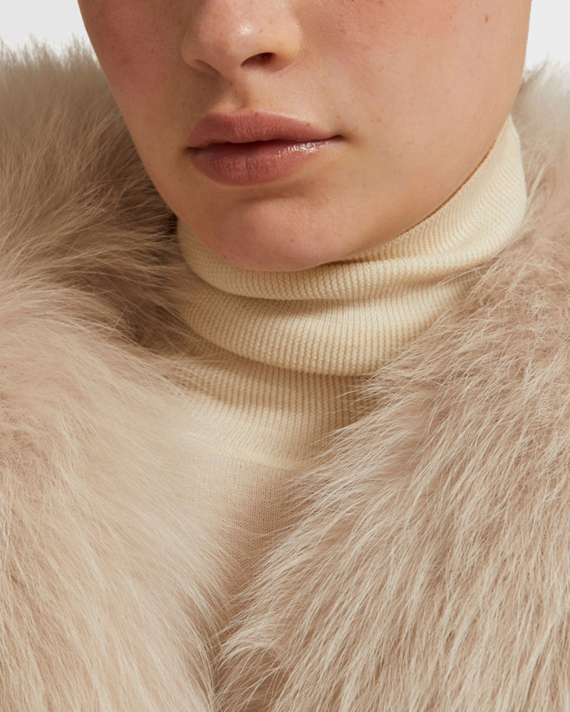 Belted coat in cashmere wool with fox fur collar and lapel