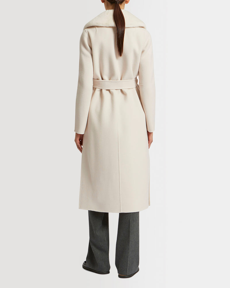 Belted coat in cashmere wool with mink fur collar and over-pockets