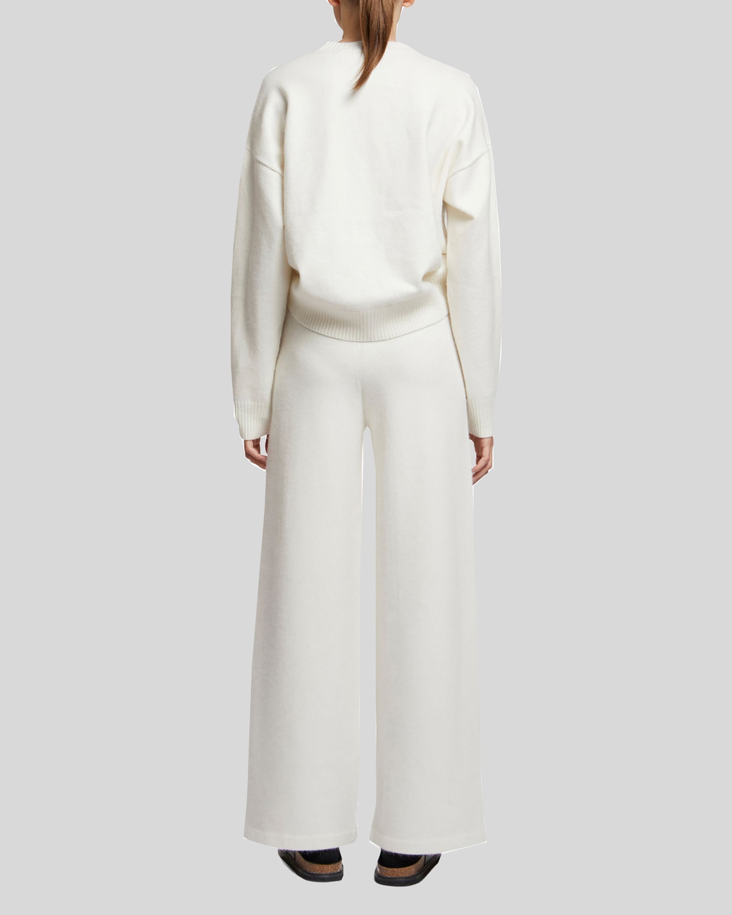 Wide-leg knit trousers