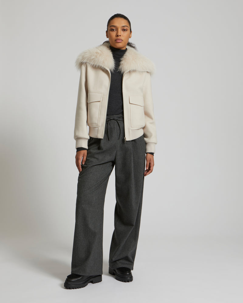 Cropped jacket in cashmere wool with fox fur collar