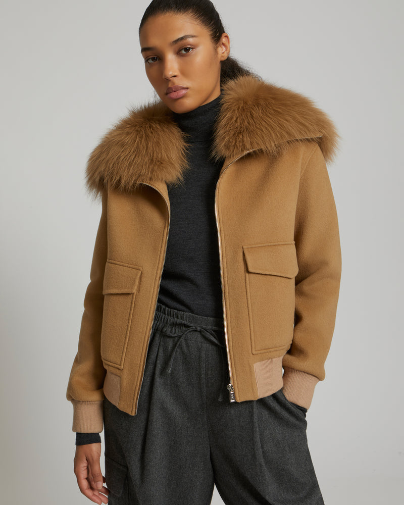 Cropped jacket in cashmere wool with fox fur collar - beige - Yves Salomon