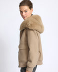 Cropped jacket in cashmere wool with fox fur collar