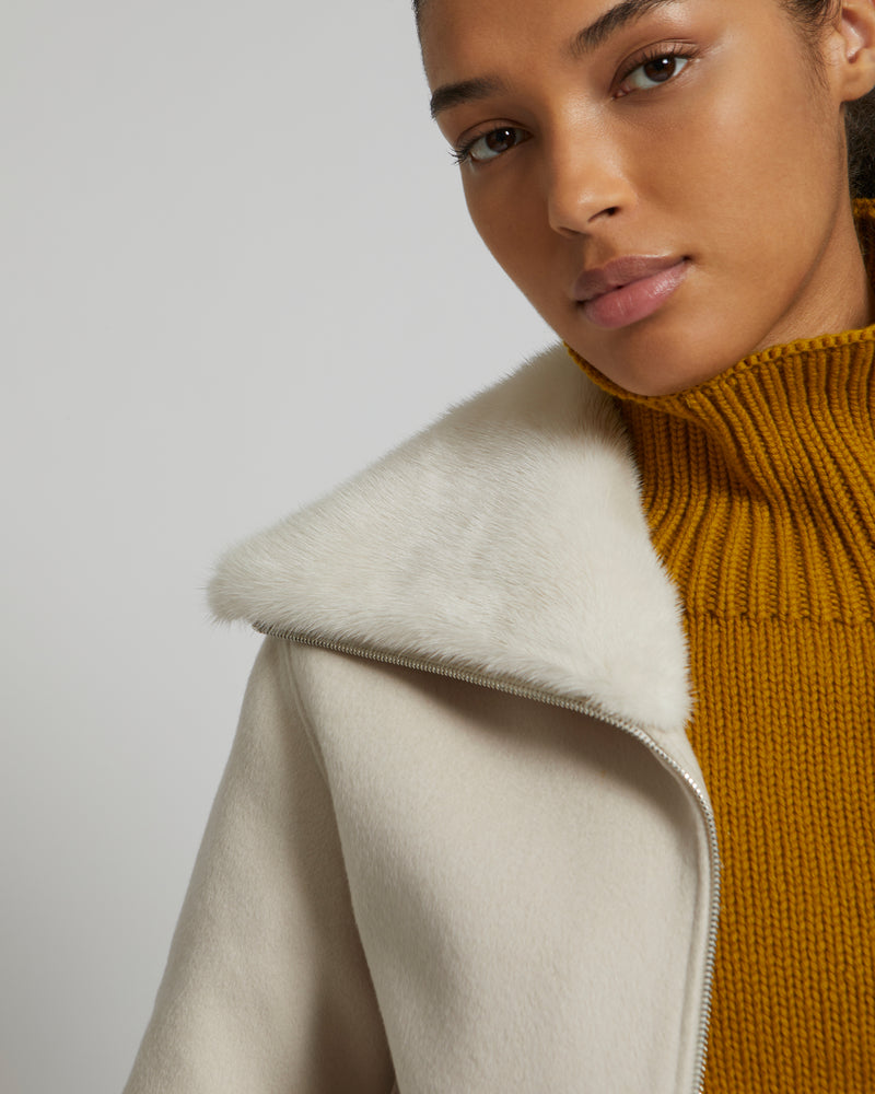 Cashmere wool jacket with mink fur collar - pinkish beige - Yves Salomon