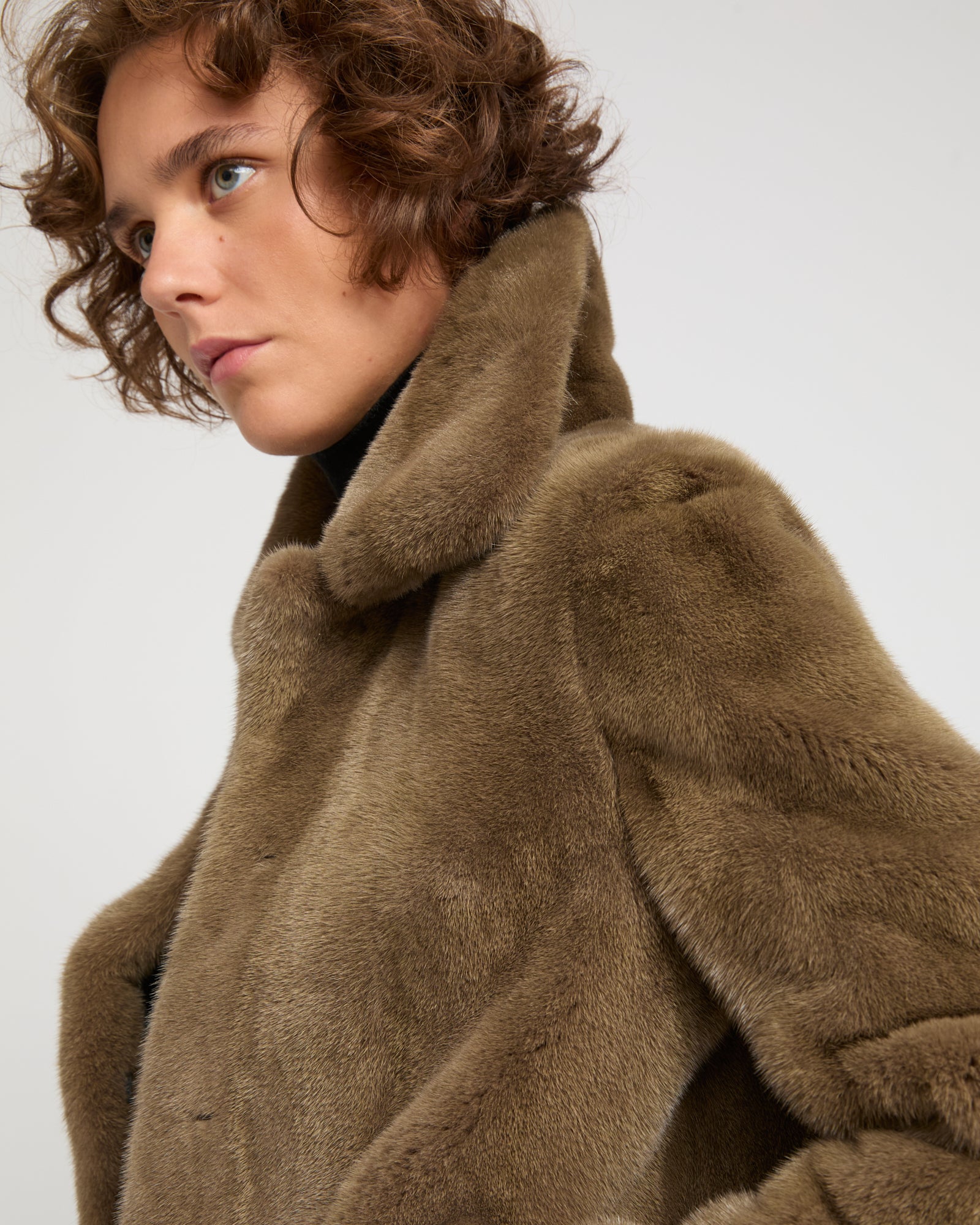 Short jacket in long-haired mink fur -Yves Salomon