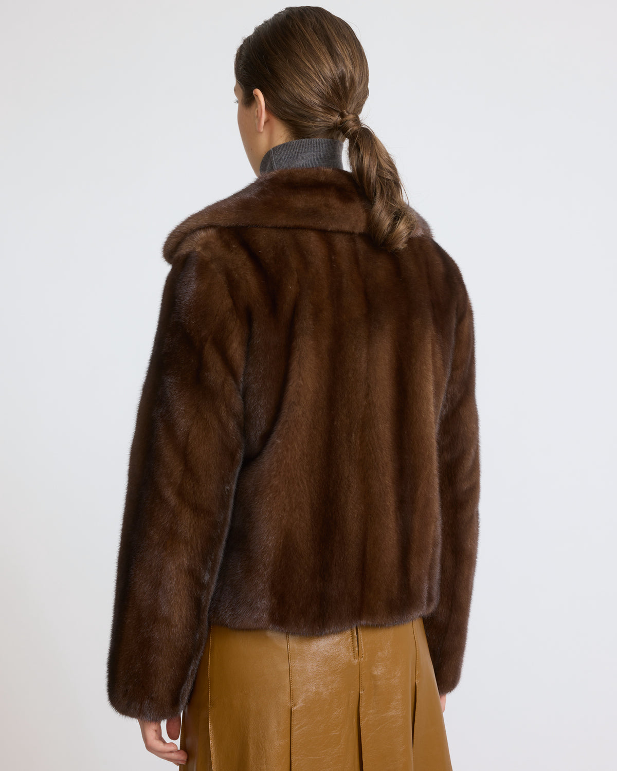 Short jacket in long-haired mink fur