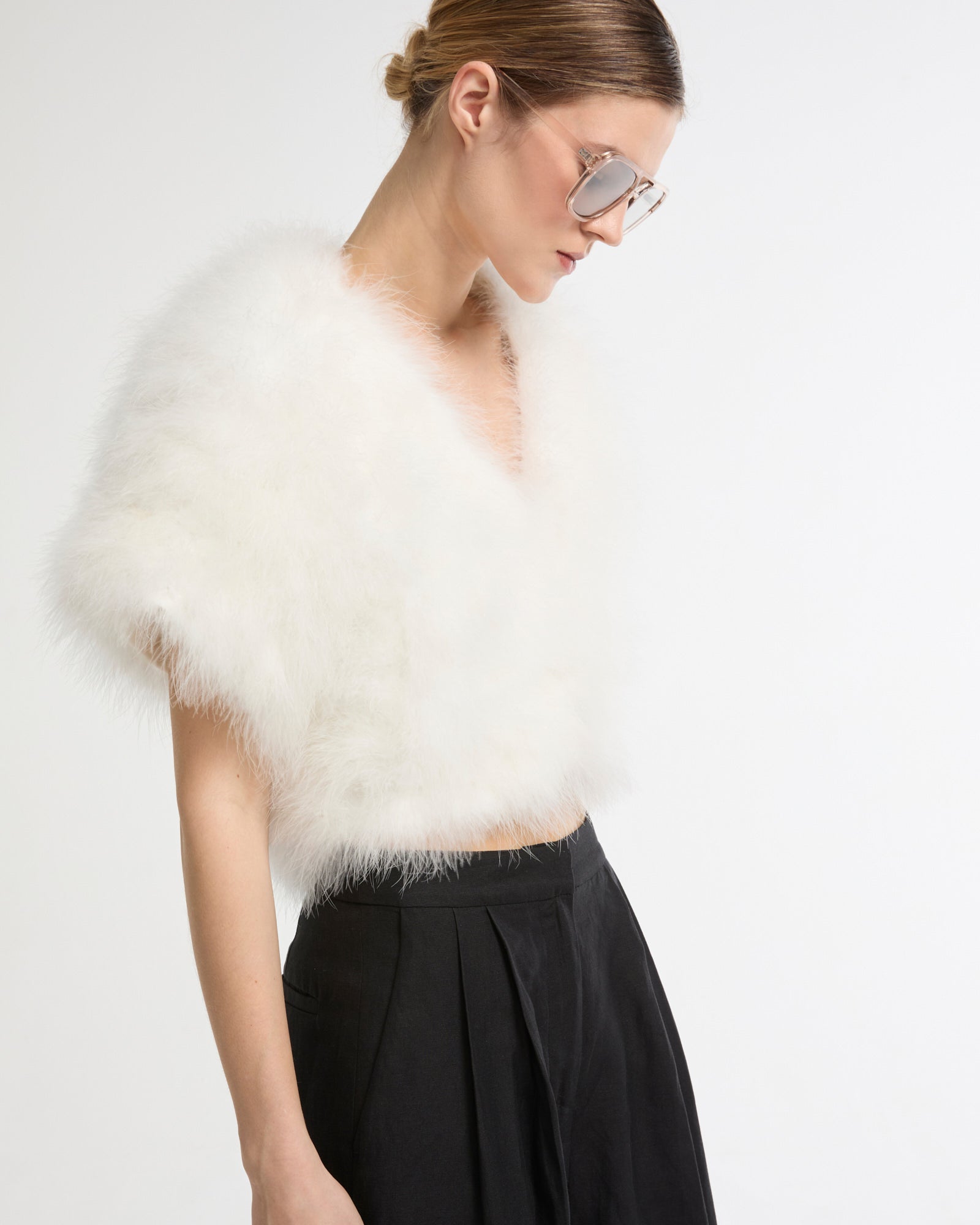 Cropped feather bolero -Yves Salomon - New spring summer collection