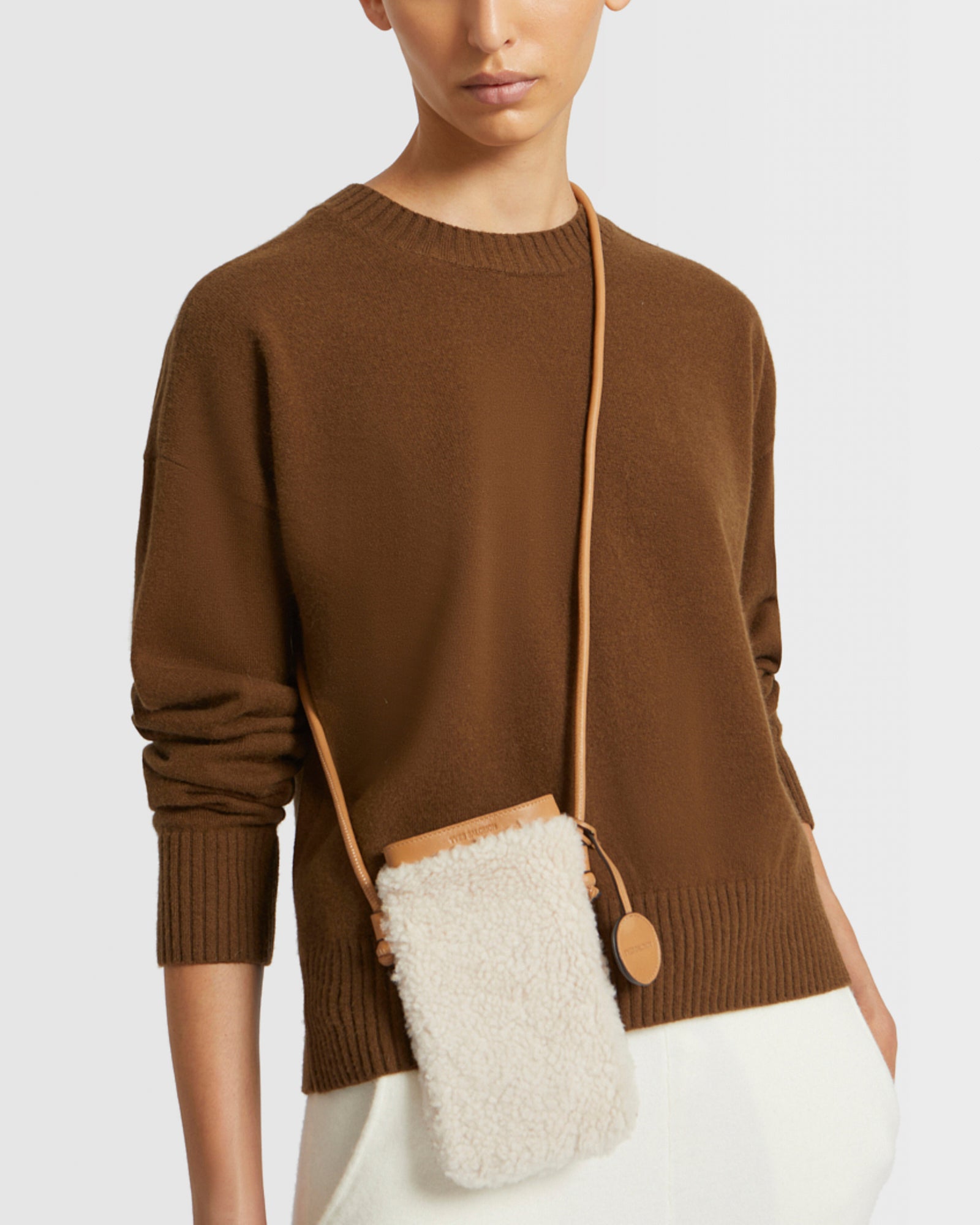 Phone case in curly merino and leather -Yves Salomon