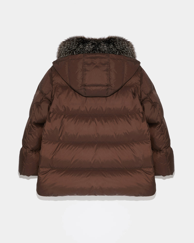 A line down jacket in water-repellent technical fabric with fox fur collar