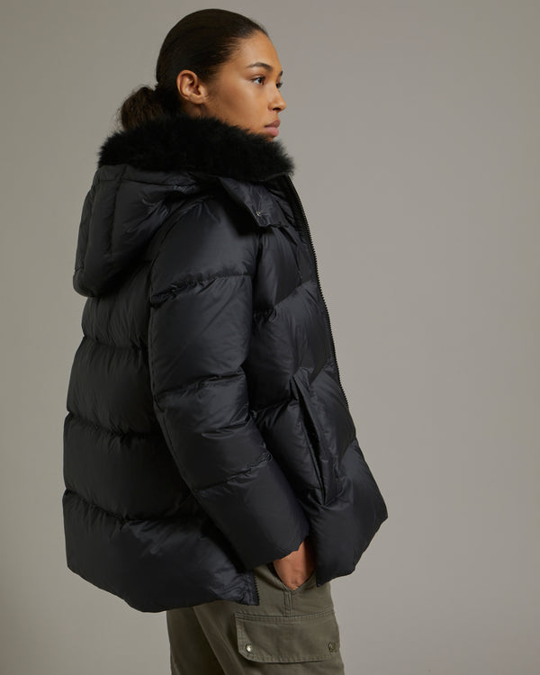 "A" line down jacket in water-repellent technical fabric with fluffy lambswool collar