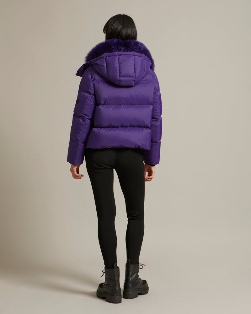 Short "A" line down jacket in water-repellent technical fabric with fluffy lambswool collar