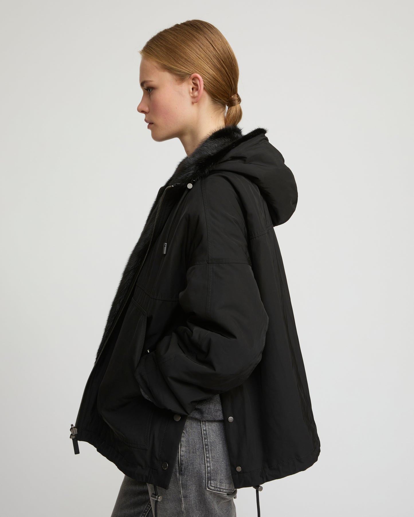 Short reversible parka in water-repellent technical fabric and long-haired mink fur -Yves Salomon