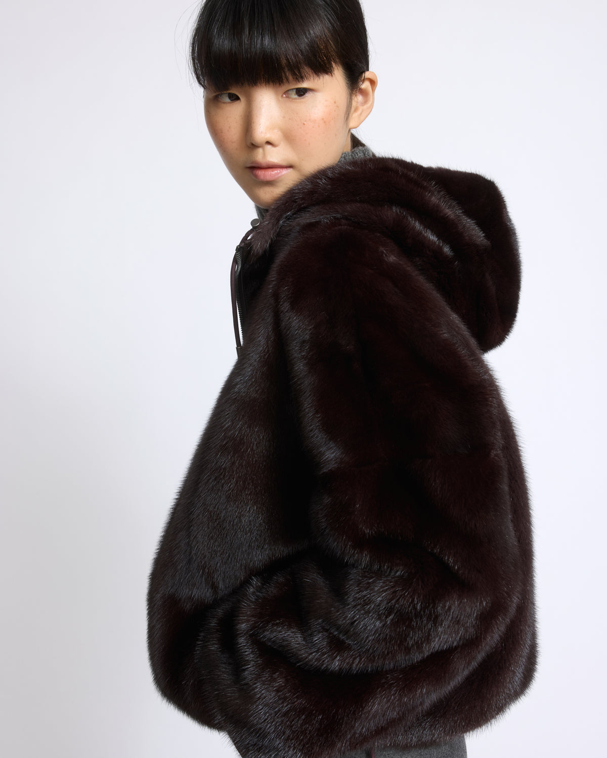 Short reversible water-repellent technical fabric jacket with mink fur - Yves Salomon - New Fall/Winter Collection